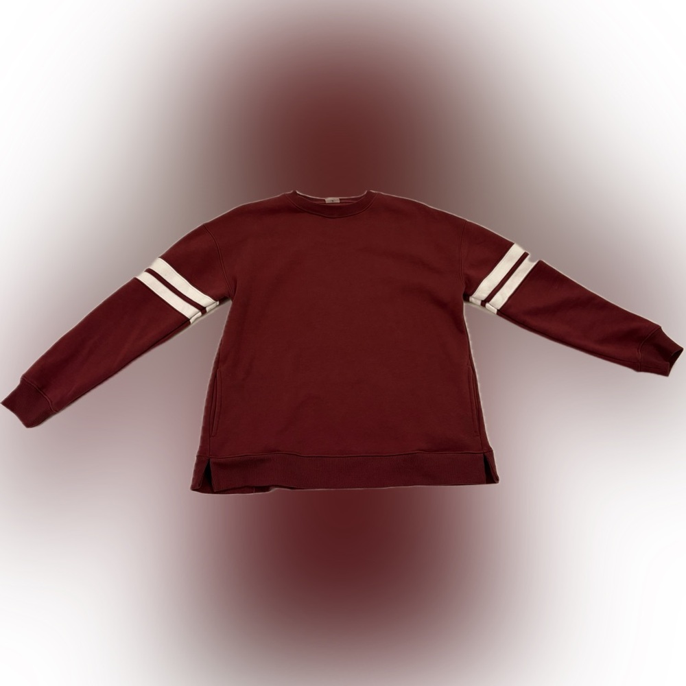Danskin women’s Maroon Crewneck comfy pocket Sweater XS - oversized boxy fit.